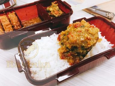 NASI UDUK BETAWI RAVINKA