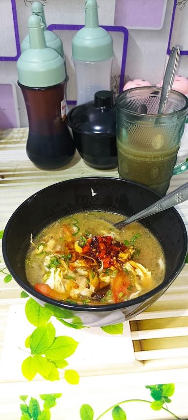 ROTI JOHN AA BOY DAN WARUNG SOTO