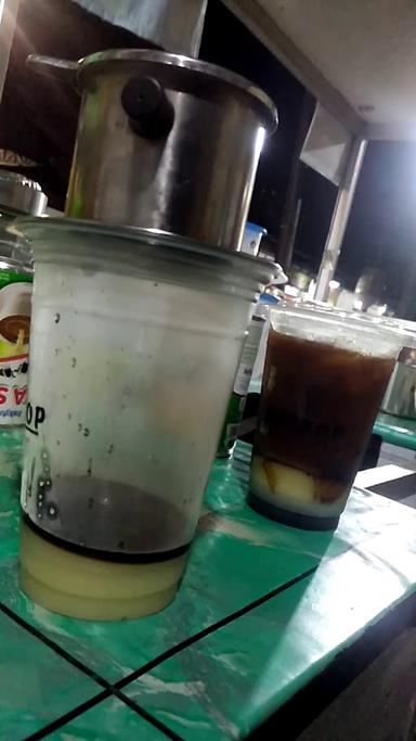 LESEHAN KOKOP ( KOPI KEKINIAN, ES KEKINIAN, TANSU, SEA FOOD, DAN MAKANAN LAINNYA)