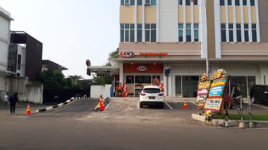 A&W RESTAURANT - ORCHARD SQUARE
