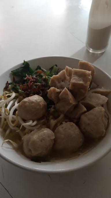 BAKSO MUNCUL