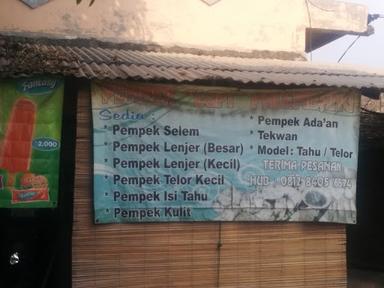 PEMPEK LUPI PALEMBANG