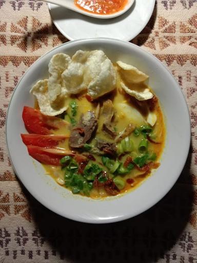 SOTO AYAM BETAWI IBU TANTRI