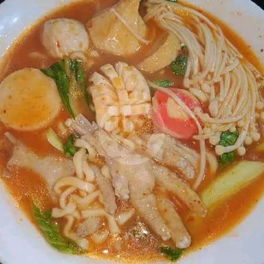 STEAMBOAT KUAH TOMYAM SAUS THAILAND