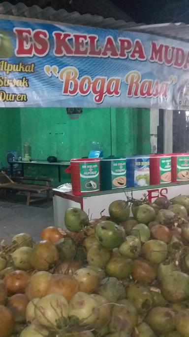 ES KELAPA MUDA BOGA RASA