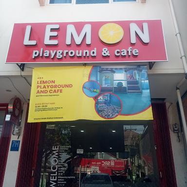 LEMON (PLAYGROUND AND CAFE)