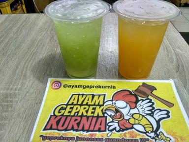 AYAM GEPREK KURNIA