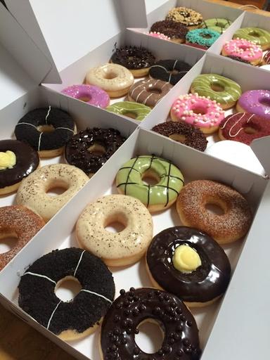 JEK DONUTS