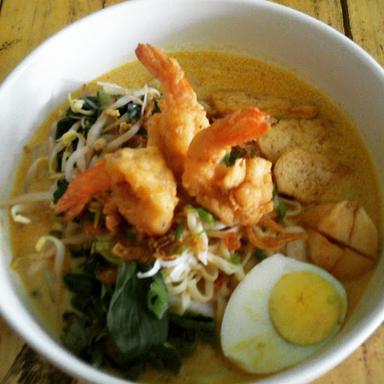 KANGEN LAKSA