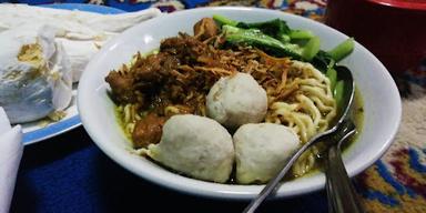 MIE AYAM NAWAWICHA