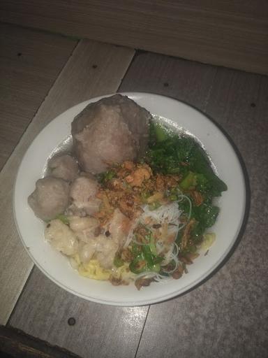 BAKSO AKUR