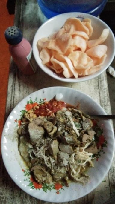 BUBUR AYAM PENGKOLAN