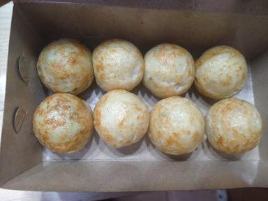 BUTAM TAKOYAKI