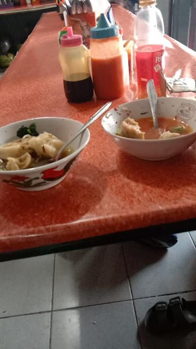 KEDAI BASO & MIE KOCOK M. JALAL