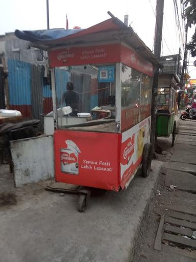 MARTABAK DAN ROTI BAKAR DENSIKO