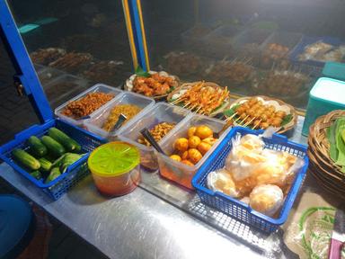 NASI KUNING & NASI UDUK TERMINAL PASAR ATAS CIMAHI