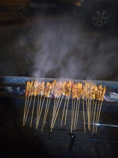 SATE AYAM MADURA PAGI