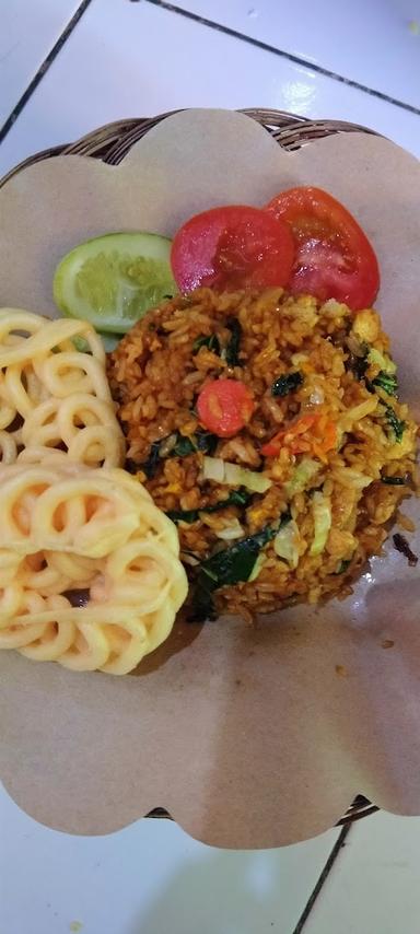 WARUNG NASI POJOK KANG TSE