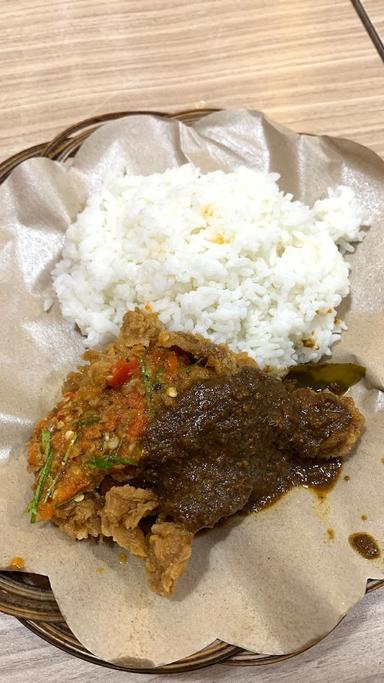 AYAM GEPREK PANGERAN CIHANJUANG