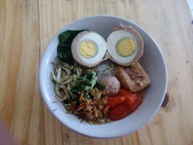 BAKSO LARRIS