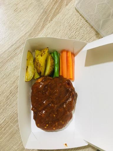 CHICKEN STEAK SARIJADI