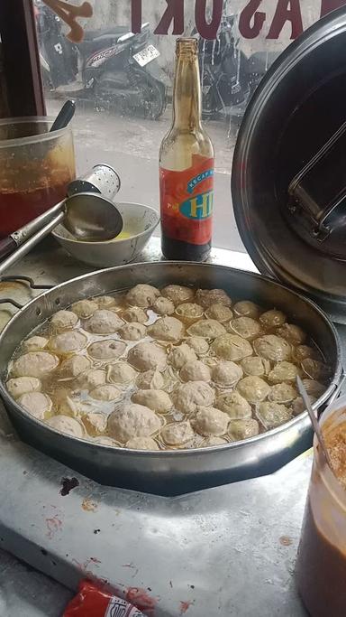 MIE BAKSO OKI