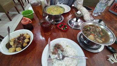 RUMAH MAKAN MIRASA