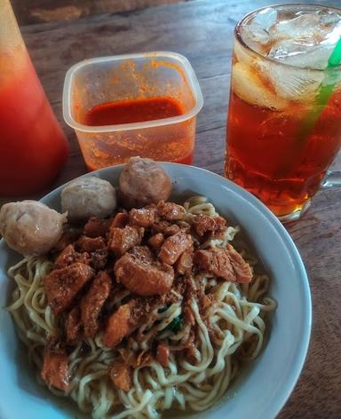 MIE AYAM GARENG