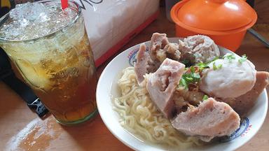 PONDOK BAKSO GEPENG H.BEWOK