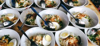 WARUNG SOTO SEMAR