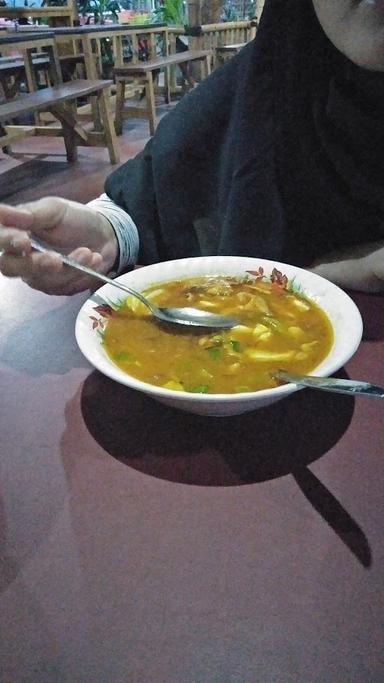 WARUNG BETAWI SOP KAMBING ZAENUDIN MASHUD KHAS TN. ABANG