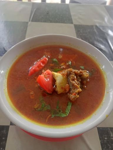 WARUNG SOTO BETAWI NENEK IYOP