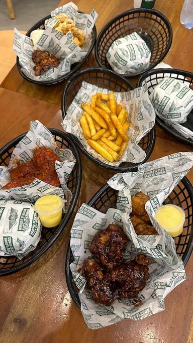 WINGSTOP - TSM CIBUBUR