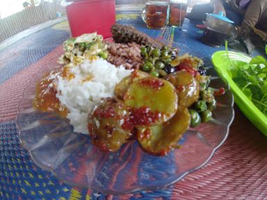 WARUNG NASI KHAS SUNDA IBU II