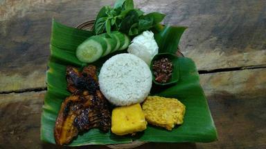 AYAM BAKAR JATIWANGI