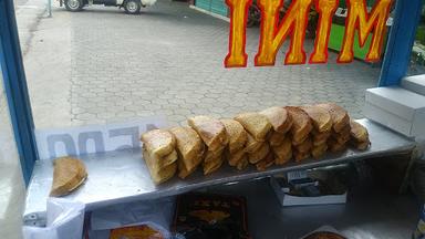 MARTABAK MINI CISARANTEN