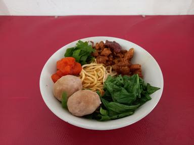 MIE AYAN BAKSO CIPTA RASA