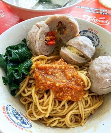 MIE BASO & MIE AYAM + JUICE BU NANI