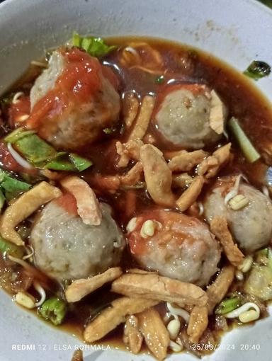 BAKSO ECHA CIPARAY(BAKSO DAN MIE AYAM)