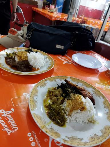 RUMAH MAKAN MASAKAN PADANG SAKATO