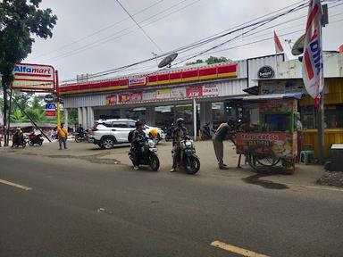 WARUNG NASI UMI ULE