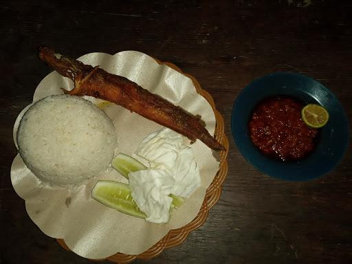 WARUNG TEH NIA