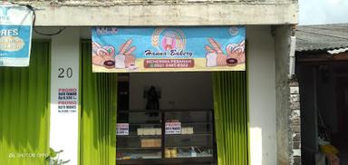 KIOS ROTI HANNA BAKERY CINERE