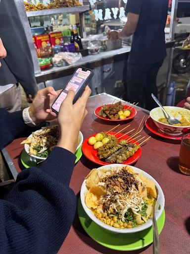 BUBUR AYAM GANDUL MALAM