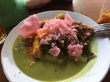 KETUPAT SAYUR PADANG SURYA BARU