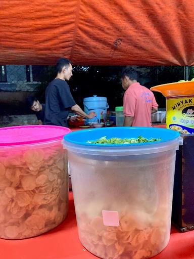 SOP KAKI KAMBING BANG DAFA