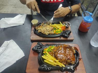 STEAK KEMBARR