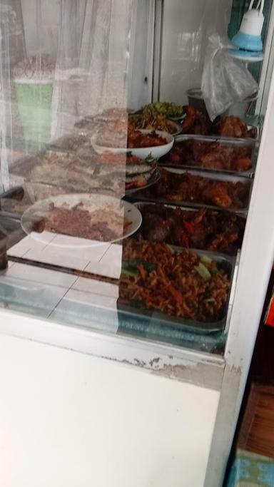 WARUNG MAKAN NASI SUNDA CEU NINA