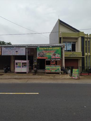 BAKSO & MIE AYAM SOLO TRESNO