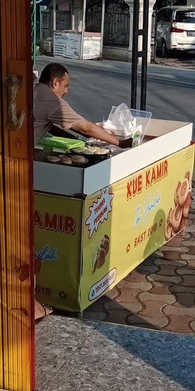 KUE KAMIR IBU JAMILAH